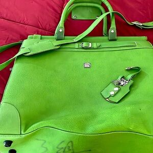 Used leather like tote ideal for laptop or everyday use